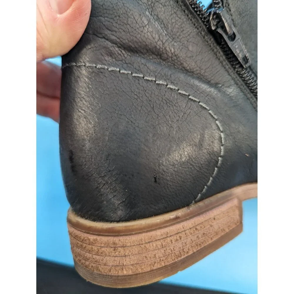 Josef Seibel Sienna 81 Black Washed NWOB Bootie $185‎